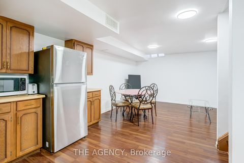 Photo 34 at 142 Greenbrae Circuit, Woburn, Toronto