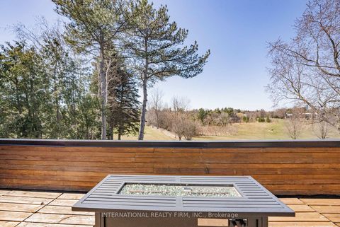 Photo 10 at 6 Penwood Crescent, Don Mills, Toronto