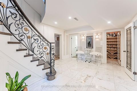 Photo 32 at 6 Penwood Crescent, Don Mills, Toronto