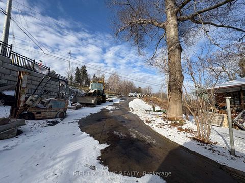 Photo 4 at 5991 Rutherford Road, Elder Mills, Vaughan