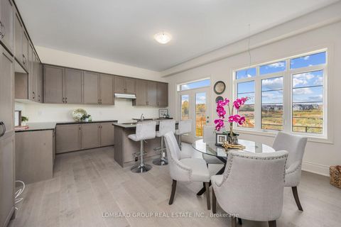 Photo 7 at 37 North Park Boulevard, GO Glenorchy, Oakville