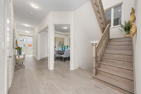 Photo 10 at 37 North Park Boulevard, GO Glenorchy, Oakville