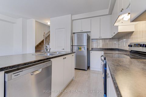 Photo 6 at 10173 Huntington Road, Kleinburg, Vaughan