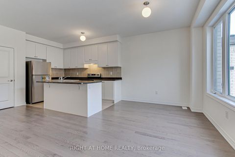 Photo 8 at 10173 Huntington Road, Kleinburg, Vaughan