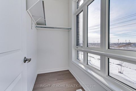 Photo 32 at 10173 Huntington Road, Kleinburg, Vaughan