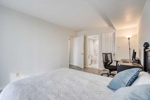 Photo 10 at 1503 - 260 Doris Avenue, Willowdale East, Toronto