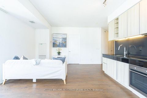 Photo 7 at 1802 - 101 Erskine Avenue, Mount Pleasant East, Toronto