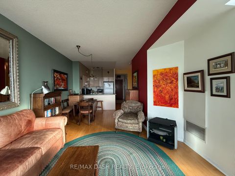 Photo 10 at 2411 - 219 Fort York Boulevard, Niagara, Toronto