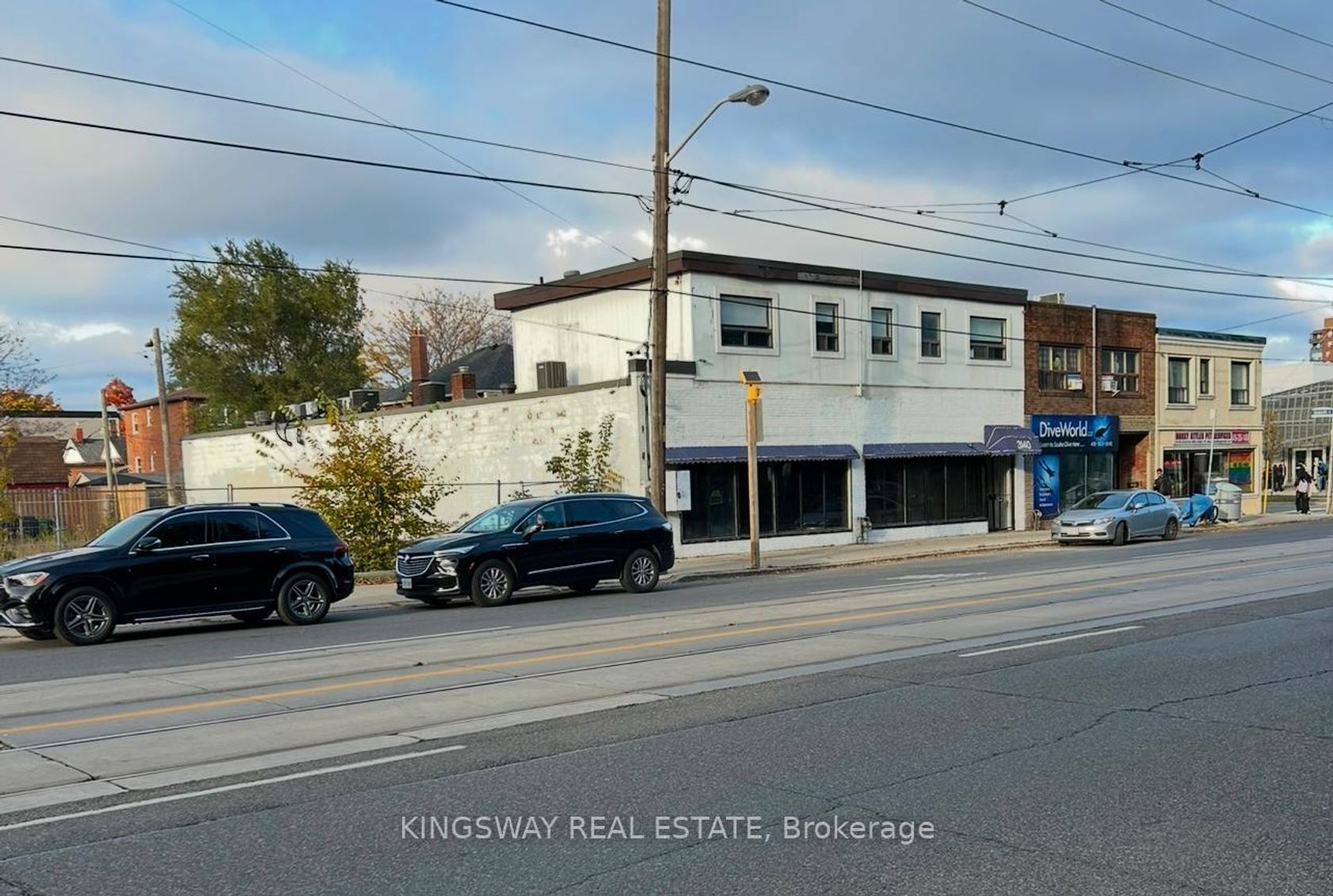 3140 Lake Shore Boulevard W, New Toronto, Toronto photo number 2