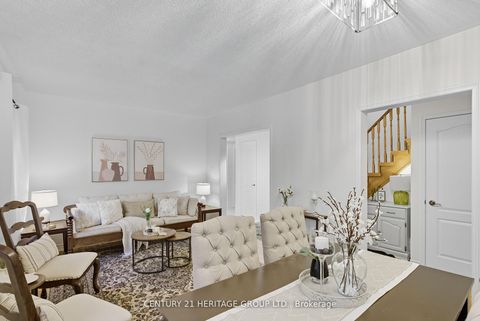 Photo 10 at 398 Carruthers Avenue, Summerhill Estates, Newmarket