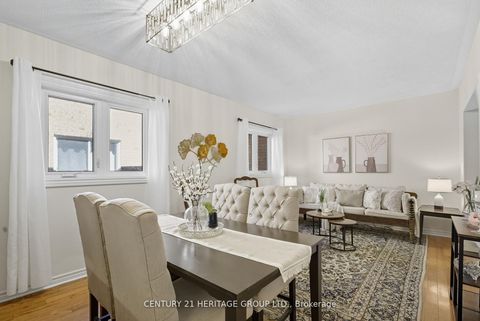 Photo 11 at 398 Carruthers Avenue, Summerhill Estates, Newmarket