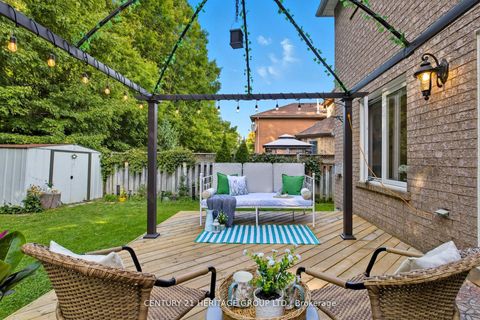 Photo 34 at 398 Carruthers Avenue, Summerhill Estates, Newmarket