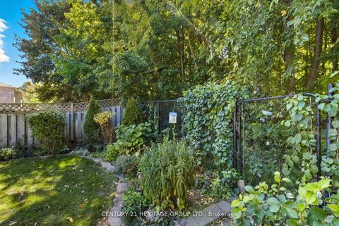 Photo 37 at 398 Carruthers Avenue, Summerhill Estates, Newmarket