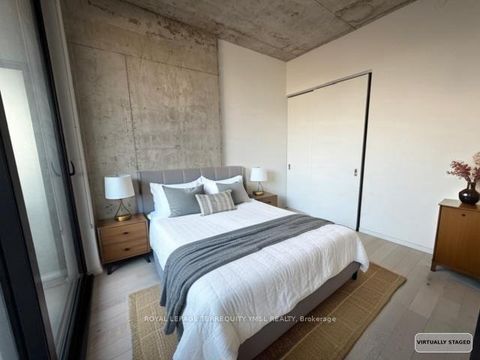 Photo 9 at 612 - 21 Lawren Harris Square, Waterfront Communities C8, Toronto