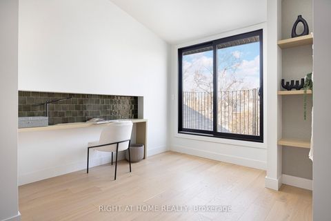 Photo 34 at 292 Borden Street, University, Toronto