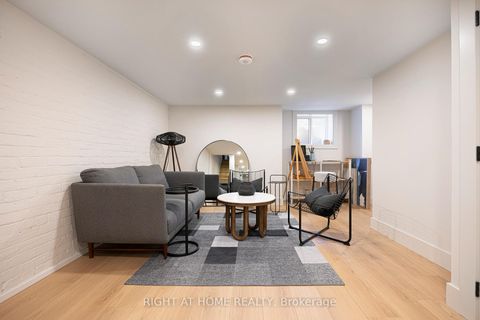 Photo 38 at 292 Borden Street, University, Toronto