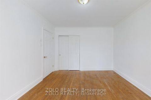 Photo 22 at 212 Goddard Street, Bathurst Manor, Toronto