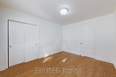 Photo 23 at 212 Goddard Street, Bathurst Manor, Toronto