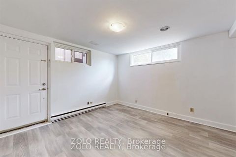 Photo 30 at 212 Goddard Street, Bathurst Manor, Toronto