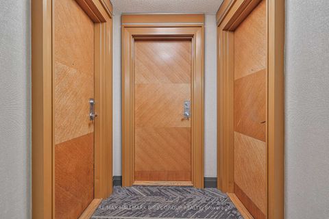 Photo 4 at 1304 - 70 High Park Avenue, High Park North, Toronto