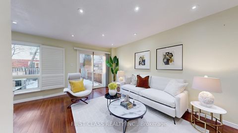 Photo 7 at 2231 Shipwright Road, GA Glen Abbey, Oakville