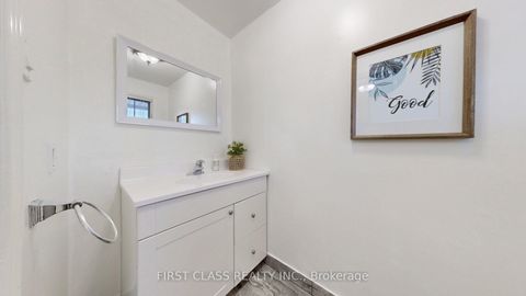 Photo 19 at 2231 Shipwright Road, GA Glen Abbey, Oakville