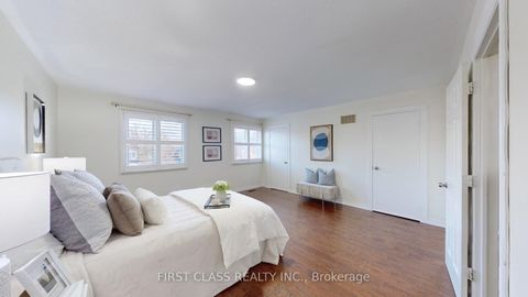 Photo 23 at 2231 Shipwright Road, GA Glen Abbey, Oakville