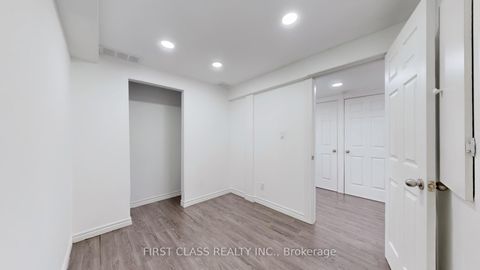 Photo 36 at 2231 Shipwright Road, GA Glen Abbey, Oakville