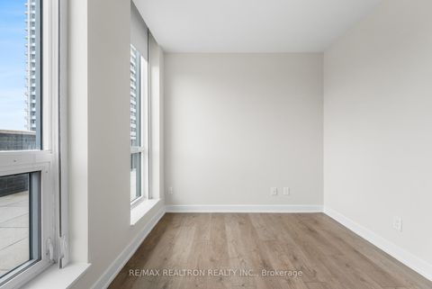 Photo 21 at 410 - 2 Sonic Way, Flemingdon Park, Toronto