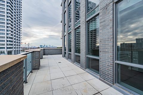 Photo 30 at 410 - 2 Sonic Way, Flemingdon Park, Toronto