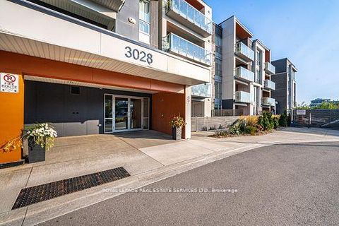 Photo 1 at 310 - 3028 Creekshore Common, GO Glenorchy, Oakville