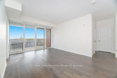 Photo 17 at 310 - 3028 Creekshore Common, GO Glenorchy, Oakville