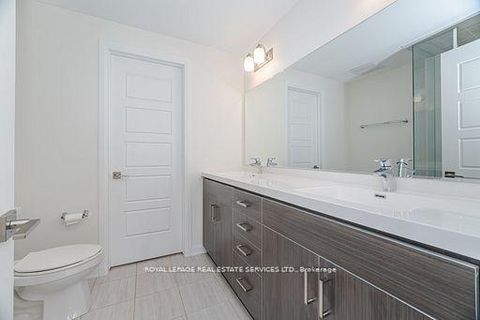 Photo 23 at 310 - 3028 Creekshore Common, GO Glenorchy, Oakville