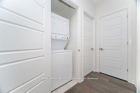 Photo 30 at 310 - 3028 Creekshore Common, GO Glenorchy, Oakville