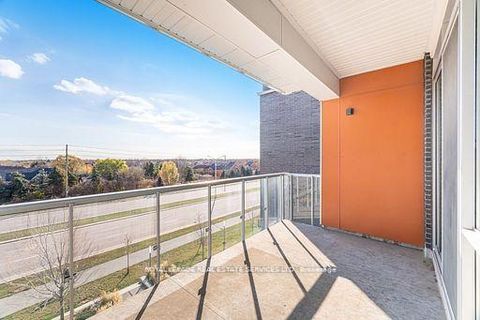 Photo 33 at 310 - 3028 Creekshore Common, GO Glenorchy, Oakville