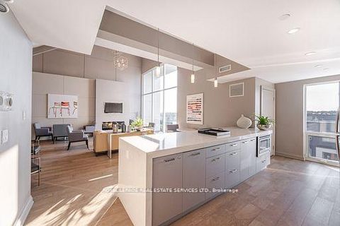 Photo 44 at 310 - 3028 Creekshore Common, GO Glenorchy, Oakville