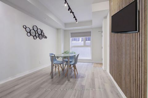 Photo 4 at 123 - 349 Wheat Boom Drive E, JM Joshua Meadows, Oakville