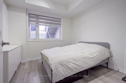 Photo 13 at 123 - 349 Wheat Boom Drive E, JM Joshua Meadows, Oakville