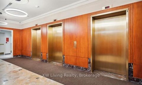 Photo 2 at 901 - 18 Lee Centre Drive, Woburn, Toronto