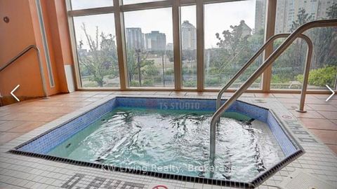 Photo 12 at 901 - 18 Lee Centre Drive, Woburn, Toronto