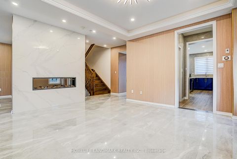 Photo 11 at 18 Caine Street, Rural Richmond Hill, Richmond Hill