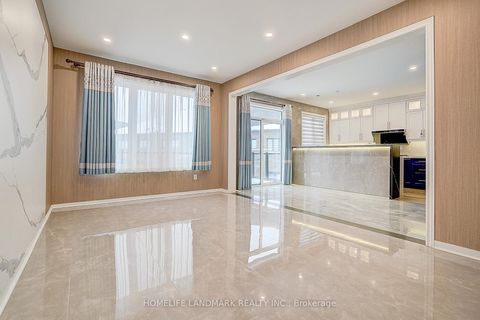 Photo 17 at 18 Caine Street, Rural Richmond Hill, Richmond Hill