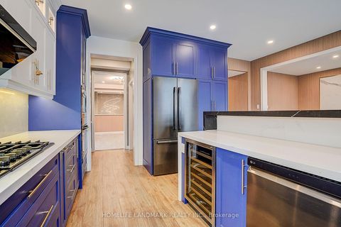 Photo 23 at 18 Caine Street, Rural Richmond Hill, Richmond Hill