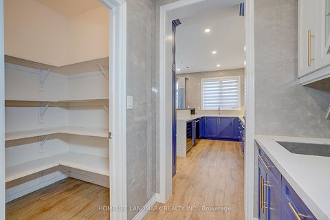 Photo 27 at 18 Caine Street, Rural Richmond Hill, Richmond Hill