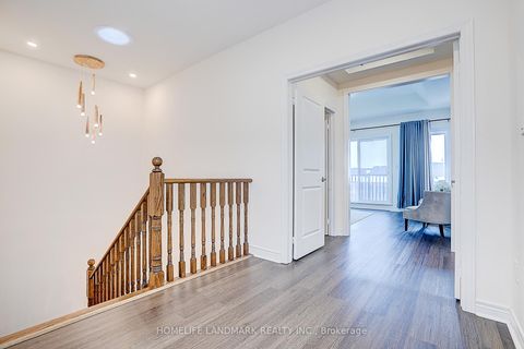 Photo 29 at 18 Caine Street, Rural Richmond Hill, Richmond Hill