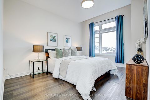 Photo 36 at 18 Caine Street, Rural Richmond Hill, Richmond Hill