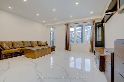 Photo 41 at 18 Caine Street, Rural Richmond Hill, Richmond Hill