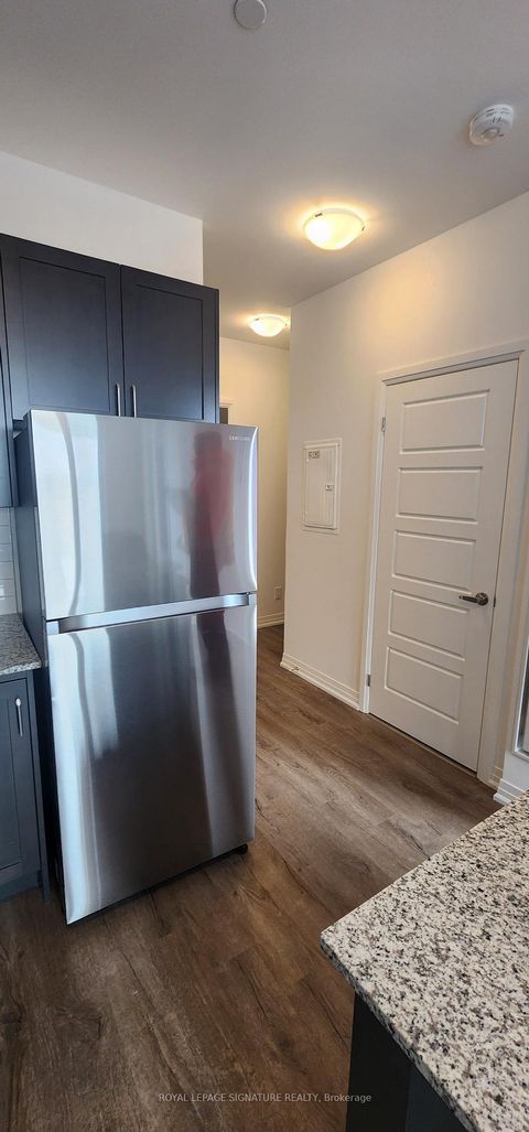 Photo 8 at 404 - 3285 Carding Mill Trail, GO Glenorchy, Oakville