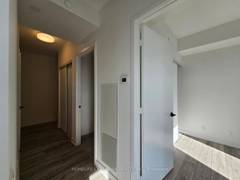 Photo 4 at 3710 - 108 PETER Street, Waterfront Communities C1, Toronto