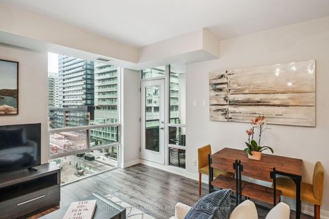 Photo 6 at 708 - 88 Broadway Avenue, Mount Pleasant West, Toronto